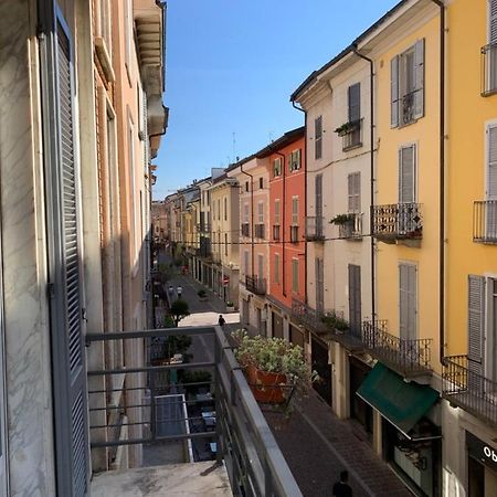 Appartamento Corso Roma โลดิ ภายนอก รูปภาพ