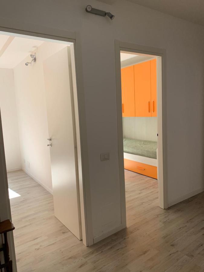 Appartamento Corso Roma โลดิ ภายนอก รูปภาพ
